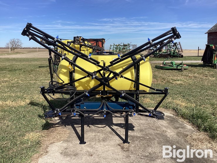 ag-spray-equipment-300-image-4