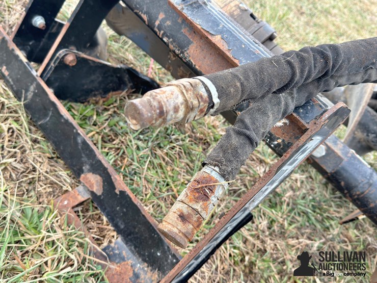 danuser-ep15-skid-steer-hydraulic-auger-digger-image-14