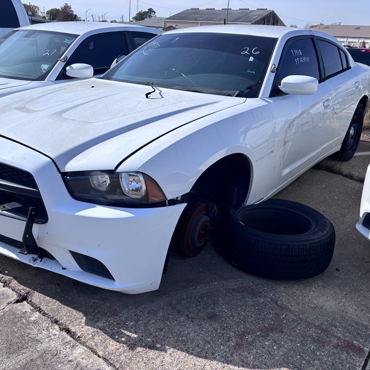 #26 • 2013 DODGE CHARGER