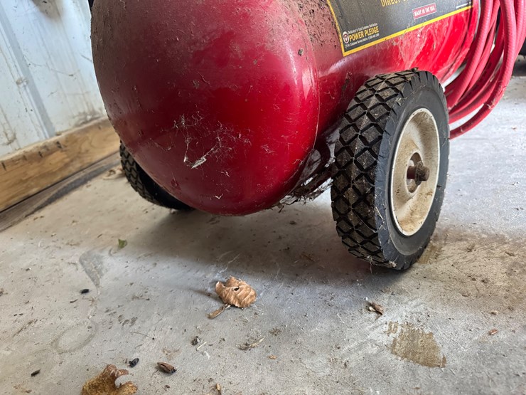 #7675-•-coleman-power-mate-air-compressor-image-10