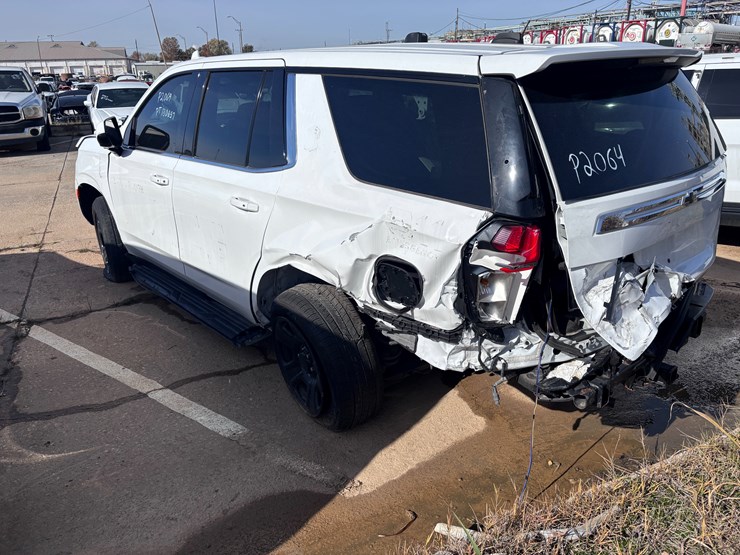 chevrolet-tahoe-image-4