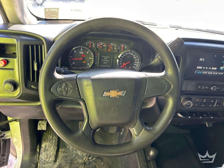 2016-chevrolet-silverado-1500-image-11