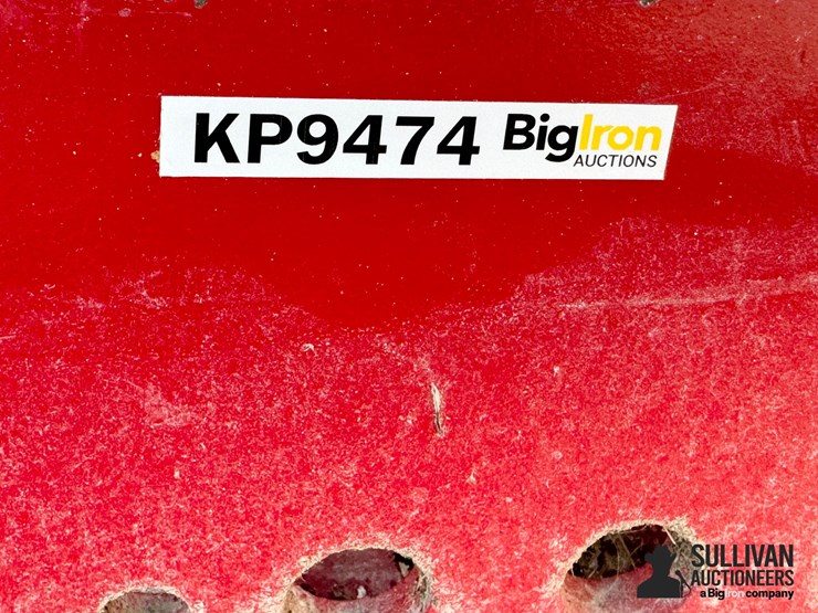 international-tractor-front-weight-bracket-image-11