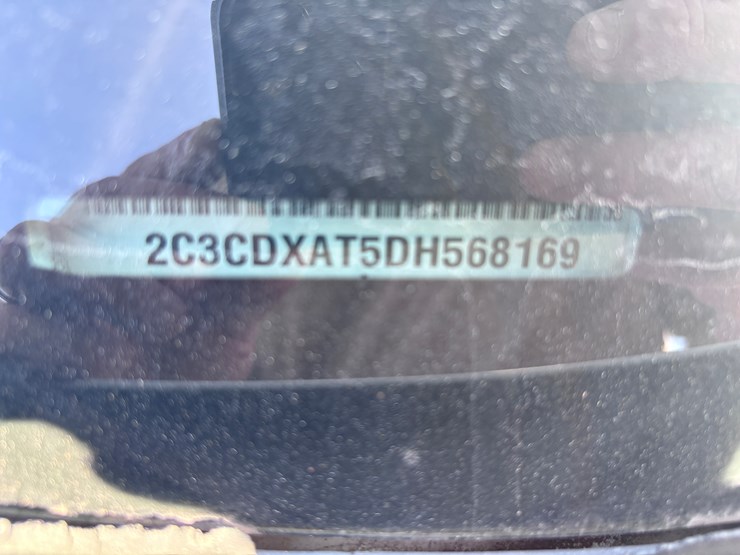 #10-•-2013-dodge-charger-image-15