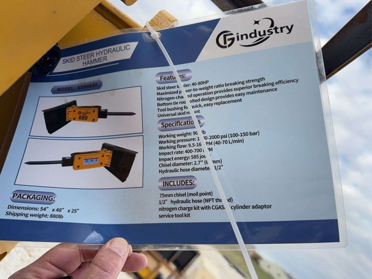 agt-skid-steer-breaker-sshh680-image-7