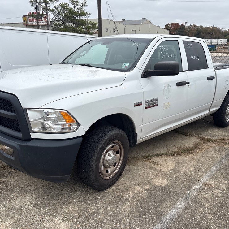 #97 • 2015 DODGE RAM CREW CAB