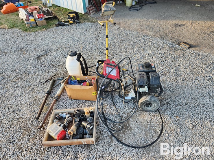 clean-machine-power-washer-&-assorted-tools-image-8