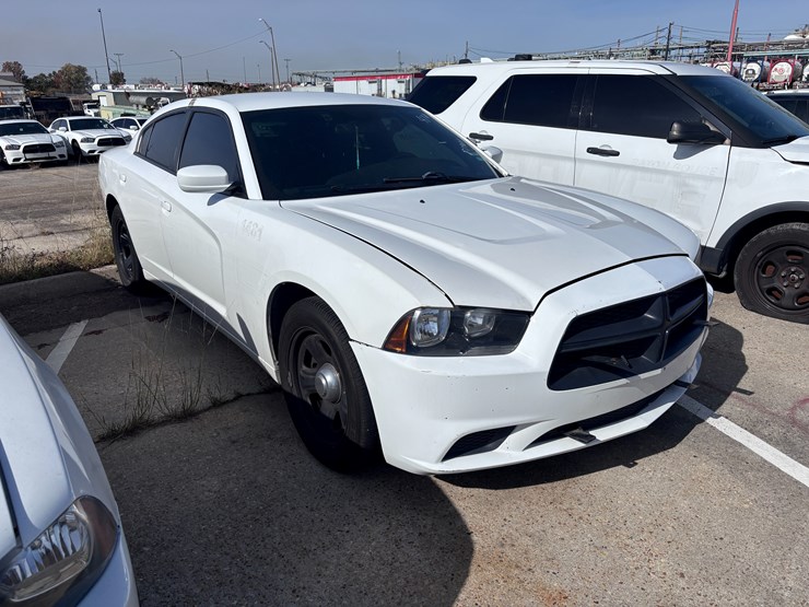 #41-•-2014-dodge-charger-|-no-keys-image-2