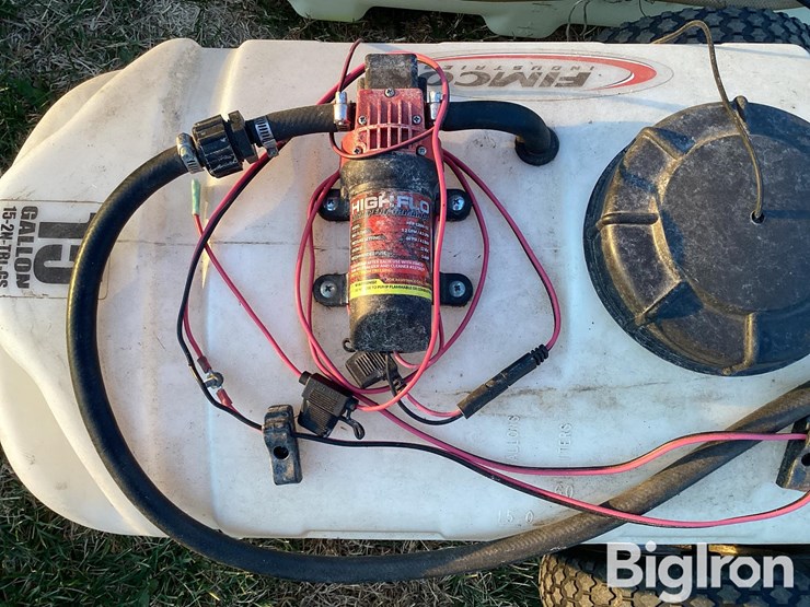 15-gal-poly-spray-tanks-image-9