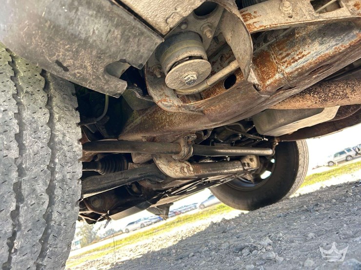 2016-chevrolet-silverado-1500-image-18