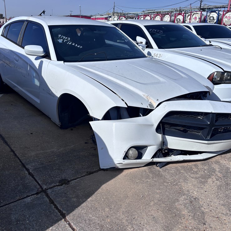 #27 • 2012 DODGE CHARGER