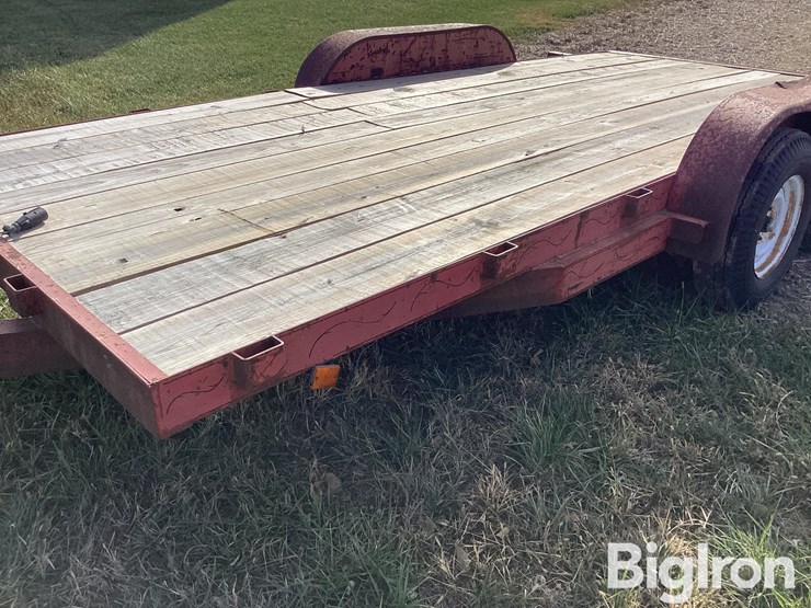 1993-maxwell-16'-t/a-trailer-image-12