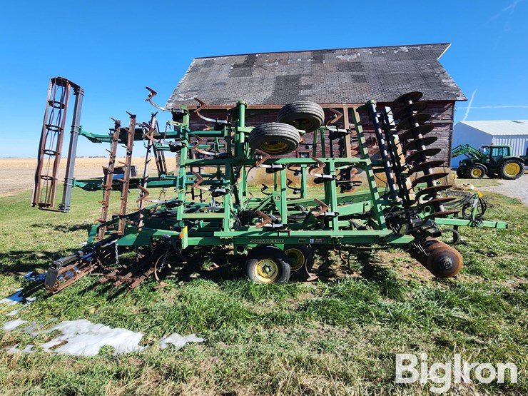 john-deere-726-image-4