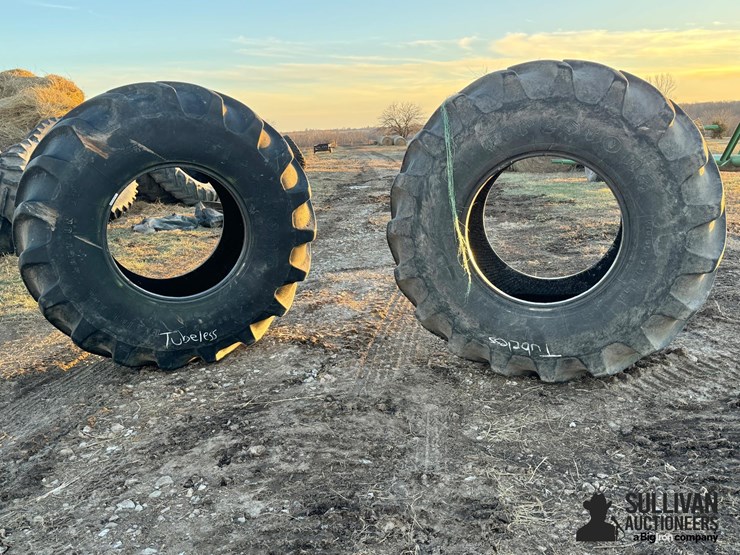 firestone-800/65r32-combine-tires-(bid-per-unit)-image-2