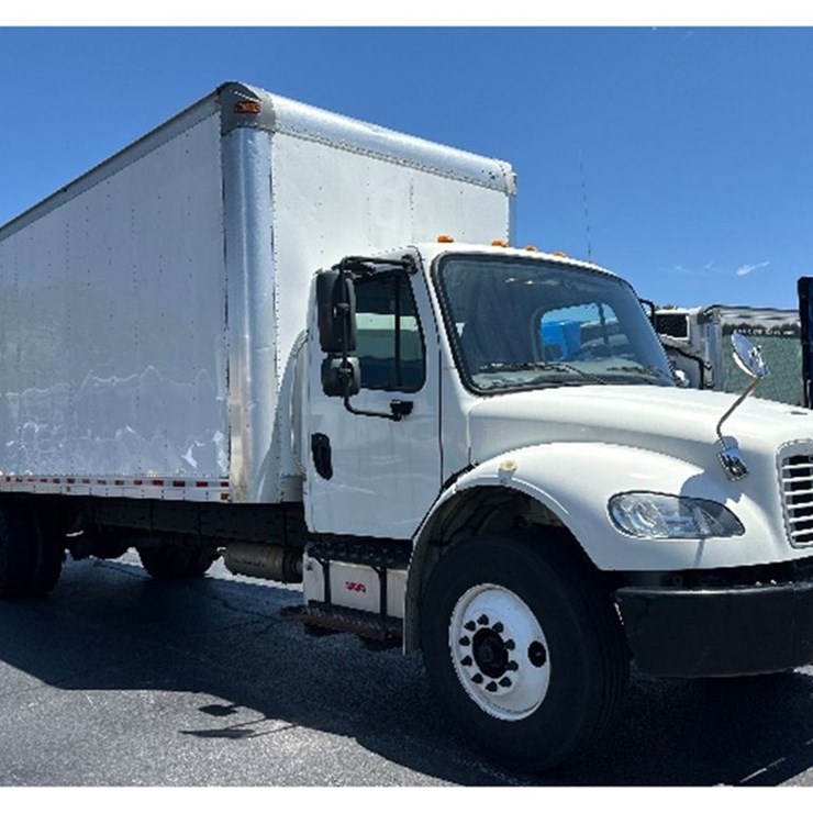 2017 FREIGHTLINER M2 106