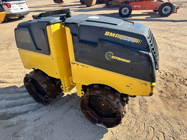 #30087-•-bomag-bpm8500-trench-compactor-image-1