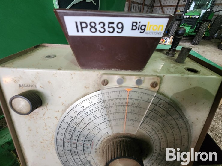 john-deere-200-image-15