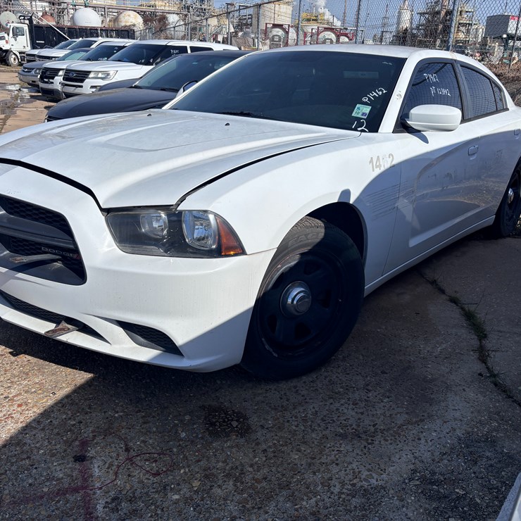 #12 • 2013 DODGE CHARGER