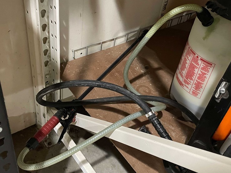 #12963-•-(2)-sprayers-image-3