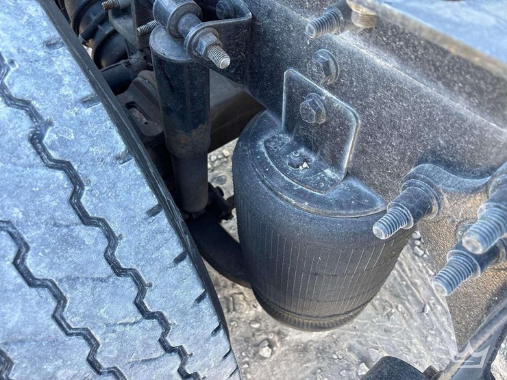 2015-international-transtar-8600-image-12