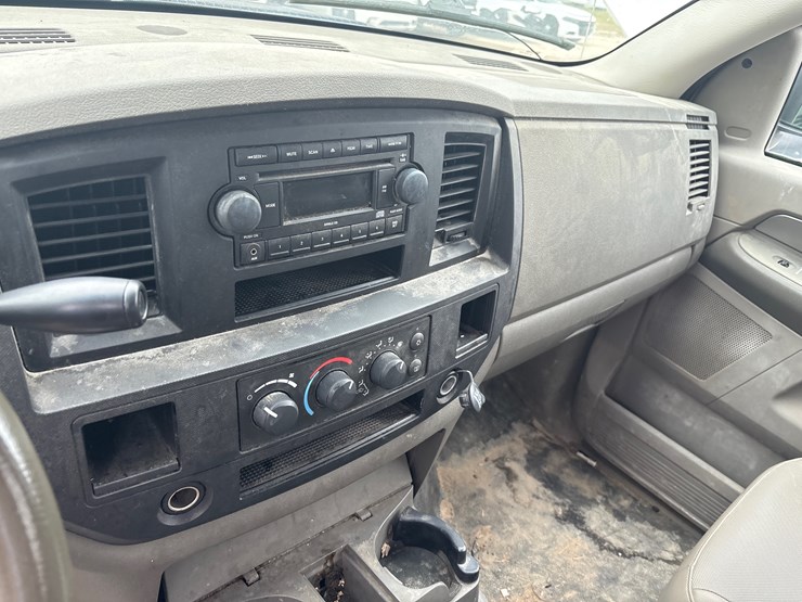 #77-•-2008-dodge-ram-image-8