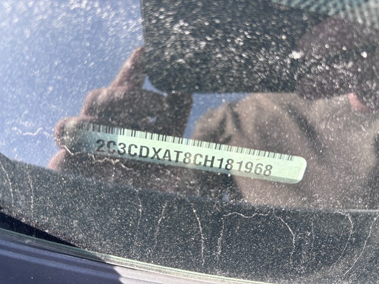 #24-•-2012-dodge-charger-image-16