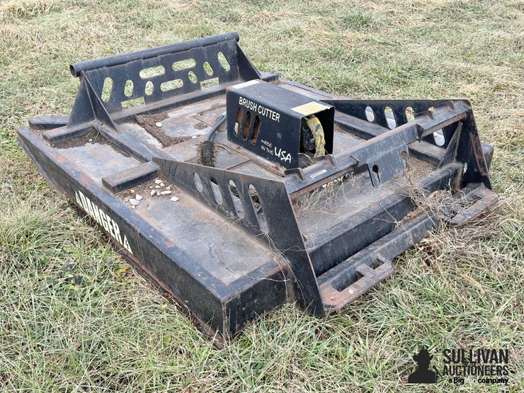 skid-steer-brush-cutter-attachment-image-7