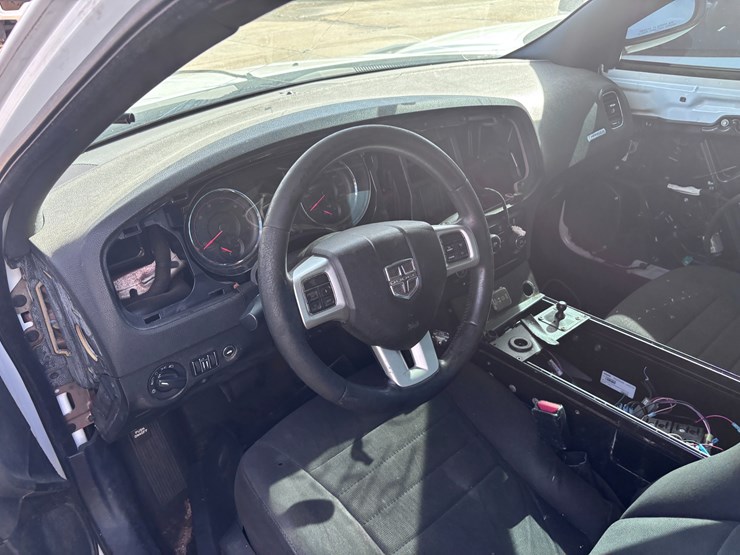 #26-•-2013-dodge-charger-image-7