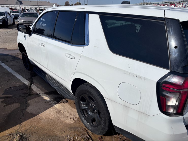 chevrolet-tahoe-image-4