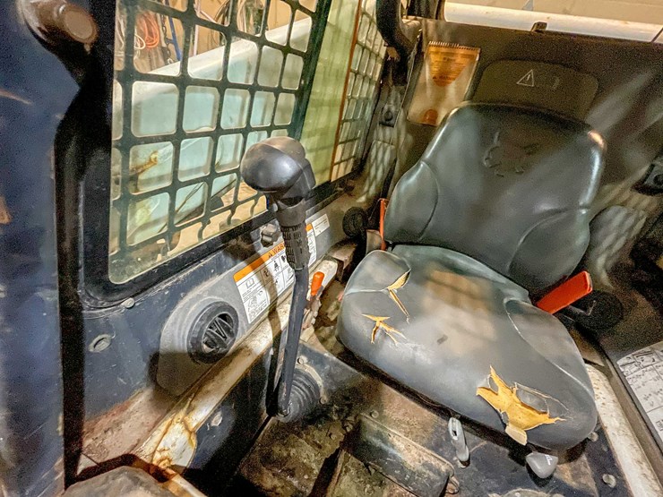 #7366-•-bobcat-compact-skid-steer-loader-image-19