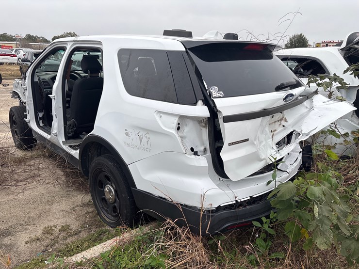 ford-explorer-image-3