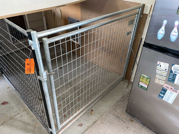 #7382-•-dog-house-and-kennel-image-2