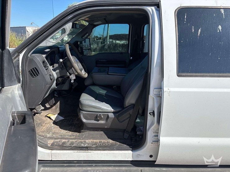 2013-ford-f250-image-11