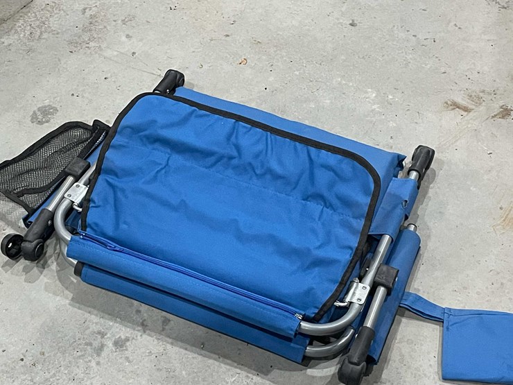 #12975-•-outdoor-chair-lot-image-6