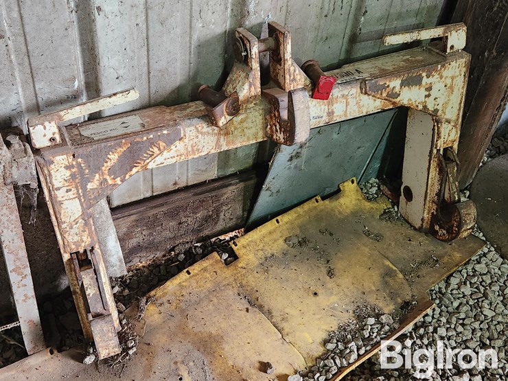 3-pt-quick-hitch-image-3