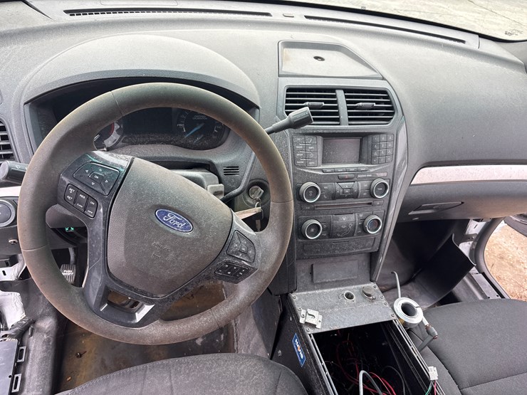 ford-explorer-image-7