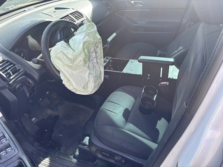 #40-•-2017-ford-interceptor-image-5