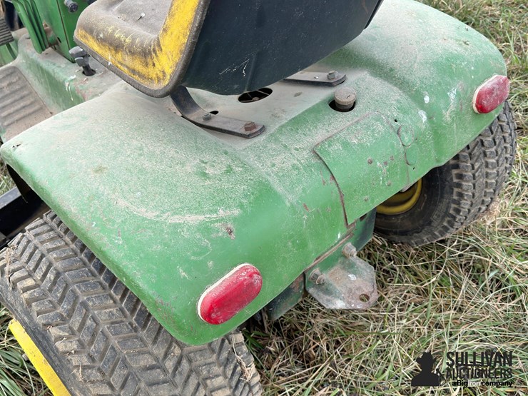 john-deere-140-image-18