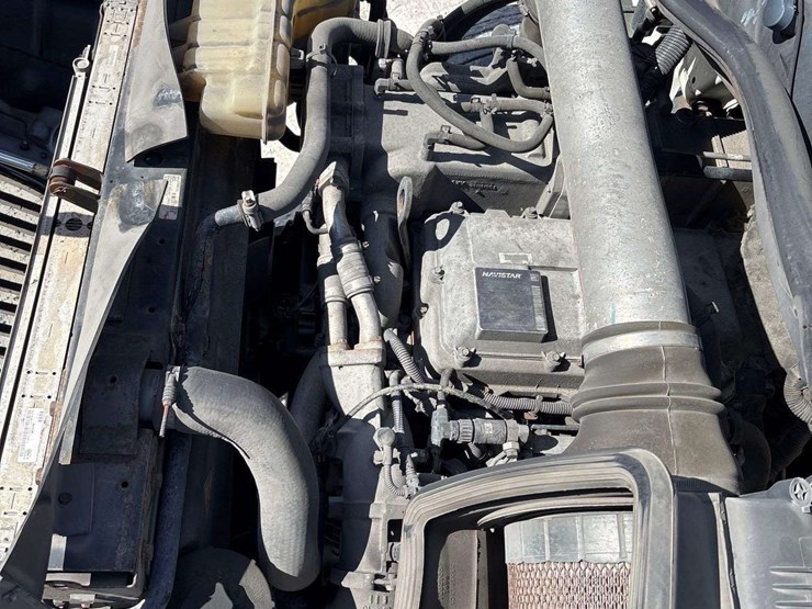 2015-international-transtar-8600-image-20