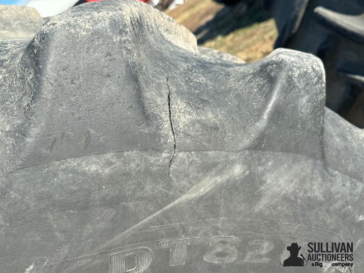 goodyear-600/65r28-tractor-tires-(bid-per-unit)-image-16