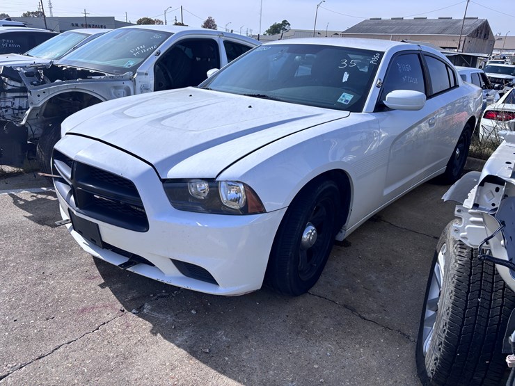 #35-•-2012-dodge-charger-image-1