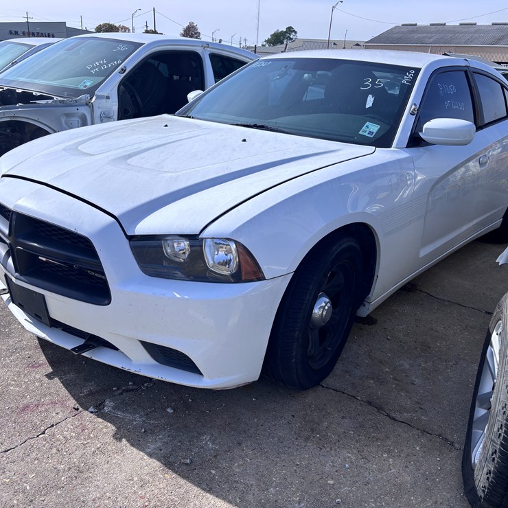 #35 • 2012 DODGE CHARGER