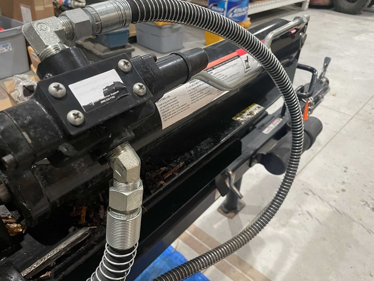 #7371-•-brute-hydraulic-log-splitter-image-7