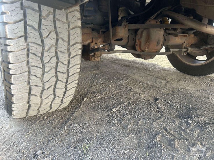 2014-dodge-1500-image-36