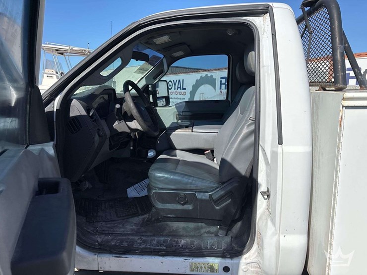 2015-ford-f250-image-14