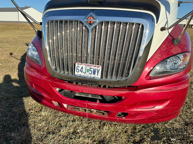 international-prostar-image-11