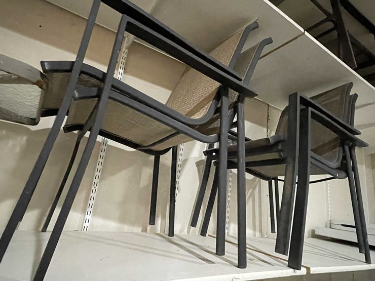 #12937-•-patio-furniture-image-6