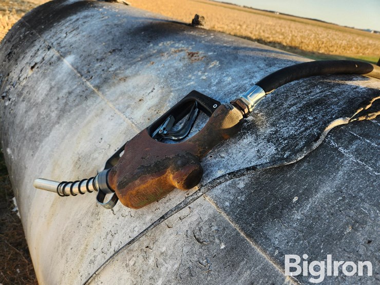 500-gal-gas-tank-w/-electric-pump-image-11