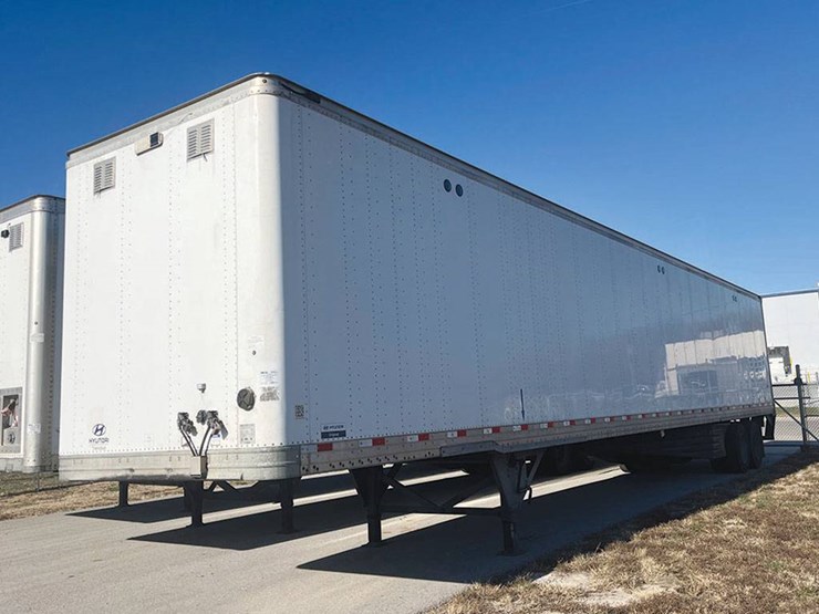 2020-hyundai-translead-image-1