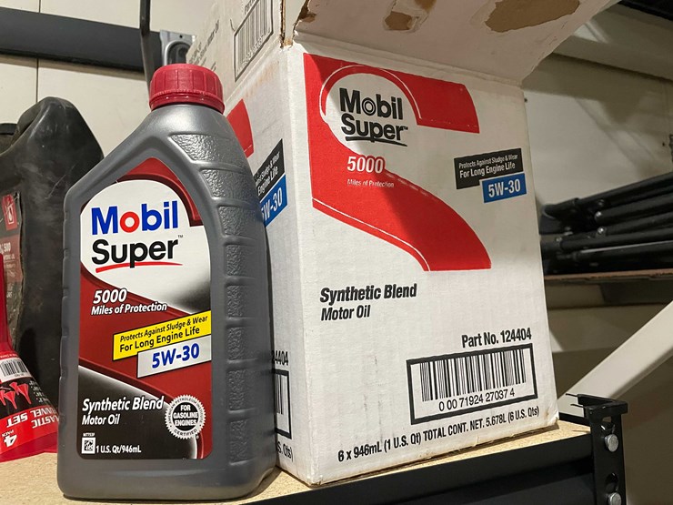 #12959-•-(6)-new-in-box-mobile-synthetic-5w-30-motor-oil-image-1